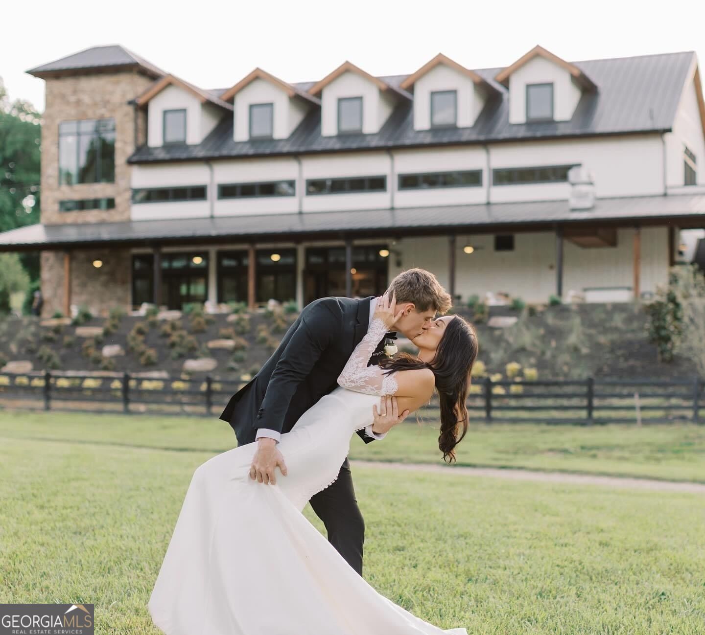 1019 Hardscrabble Road Mineral Bluff, GA 30559 - Photo 3 of 52 a front view of a house with garden