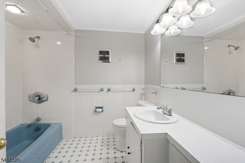 62 Gaston Road Morristown, NJ 07960 - Photo 24 of 32