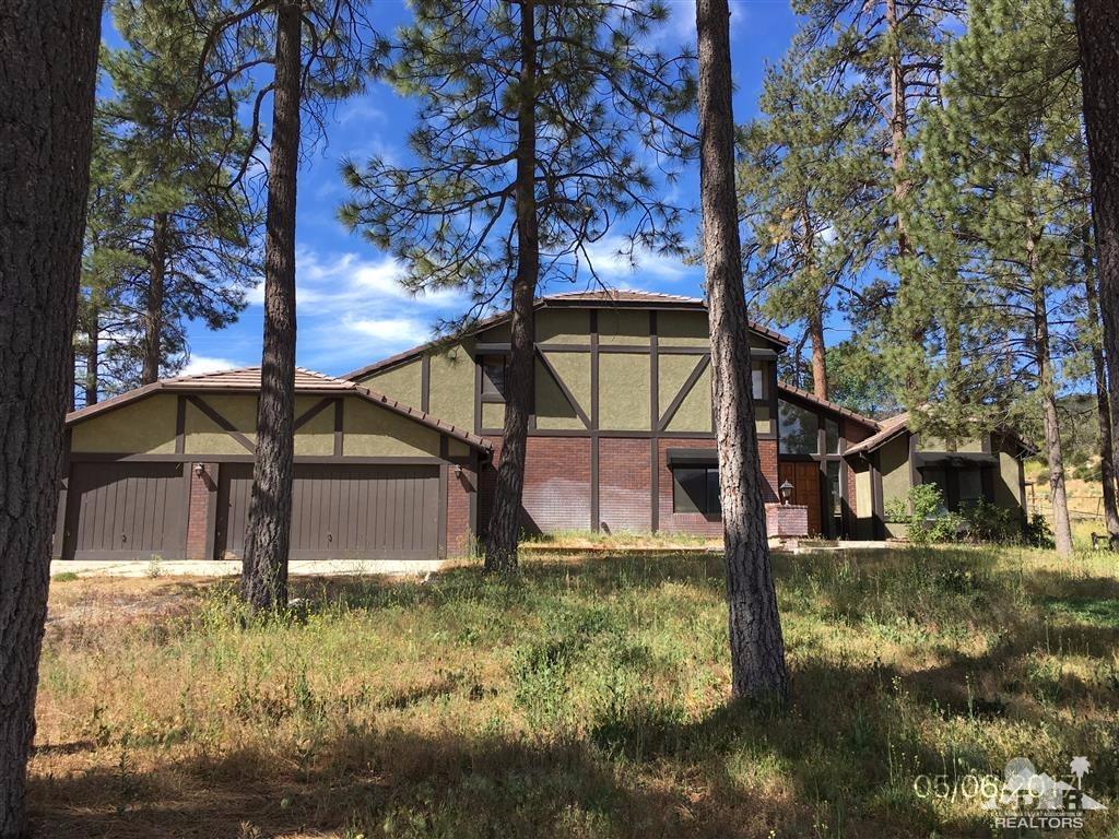 59371 Devils Ladder Road Mountain Center, CA 92561 - Photo 1 of 12 a view of swimming pool