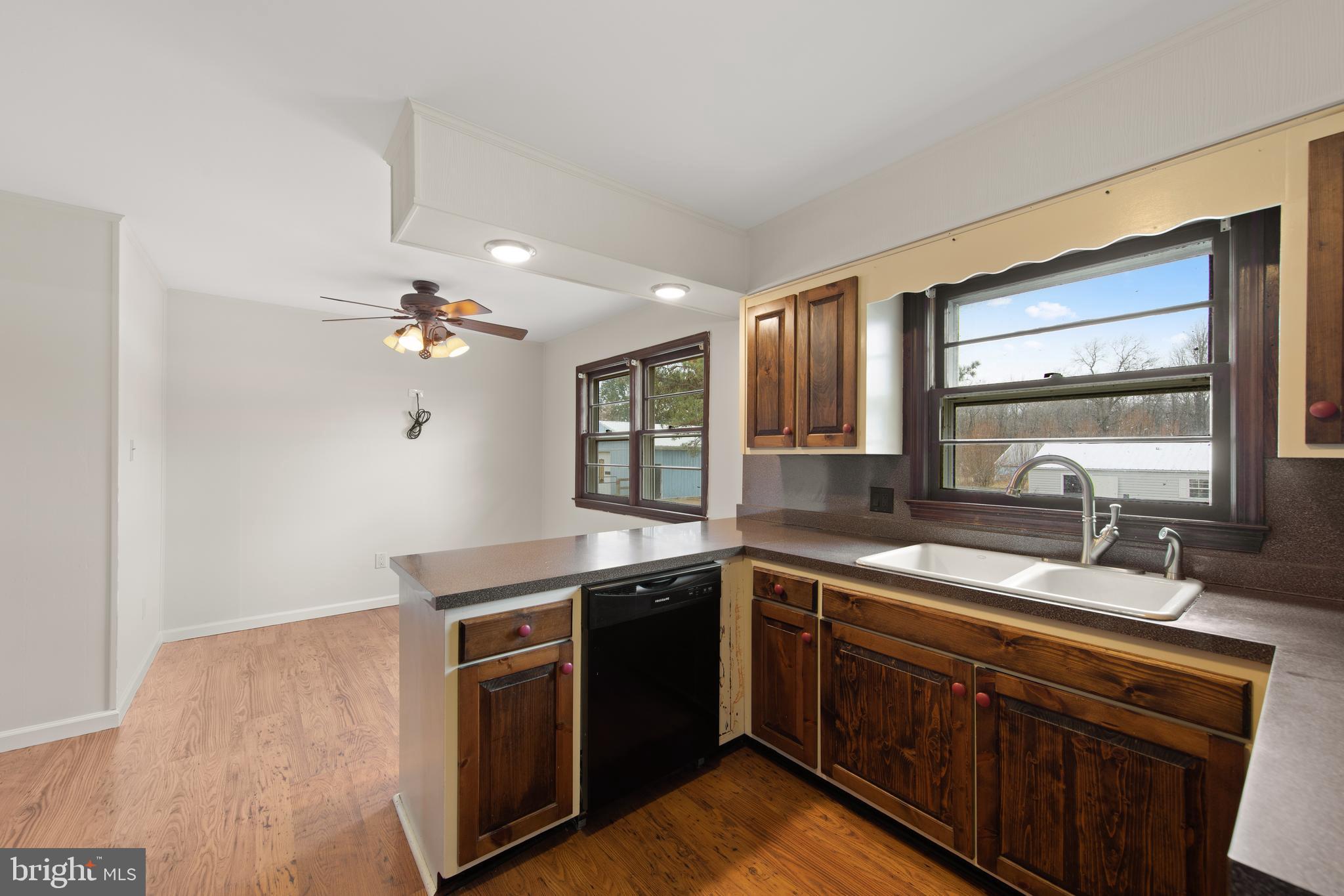 12629 Redden Road Bridgeville, DE 19933 - Photo 13 of 42 Kitchen w/ Dining Area