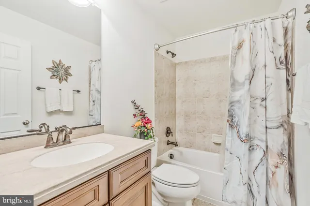 $825,000 | 1787 Moultrie Terrace Northeast, Leesburg, VA 20176