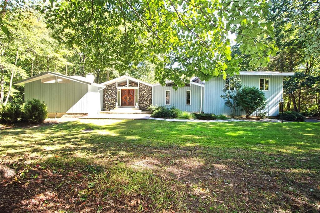23 Spector Road Woodbridge, CT 06525 - Photo 1 of 1 exterior front
