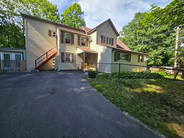 $649,900 | 90 Alvarado Avenue, Worcester, MA 01604