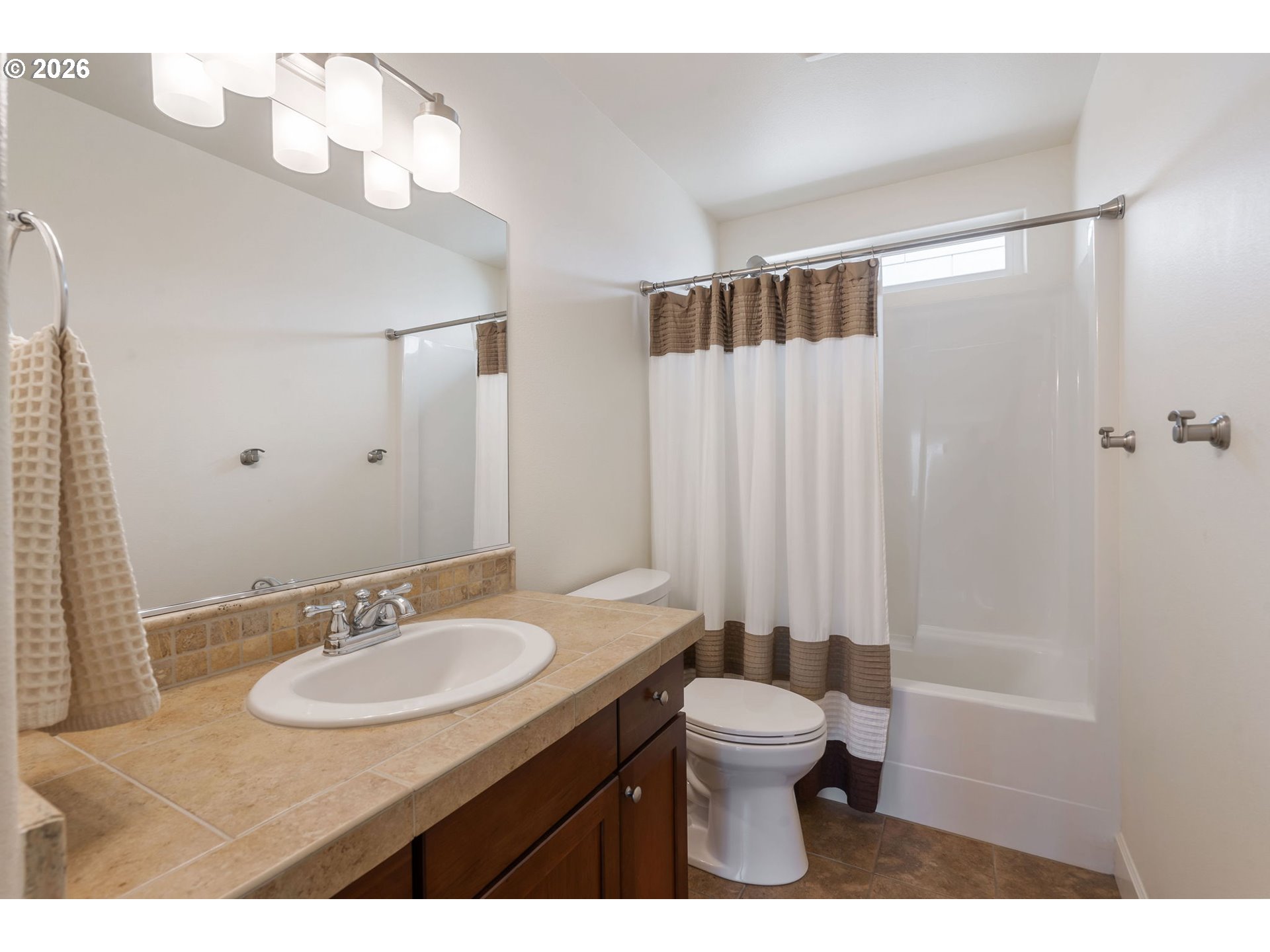 19329 Southeast 14th Way Camas, WA 98607 - Photo 33 of 40
