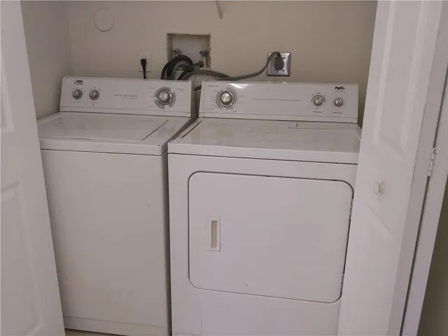 $2,800 | 705 Northwest 91st Terrace, Plantation, FL 33324