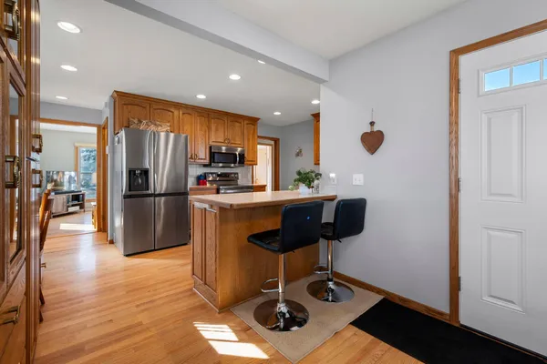 $350,000 | 616 2nd Avenue Northeast, Osseo, MN 55369