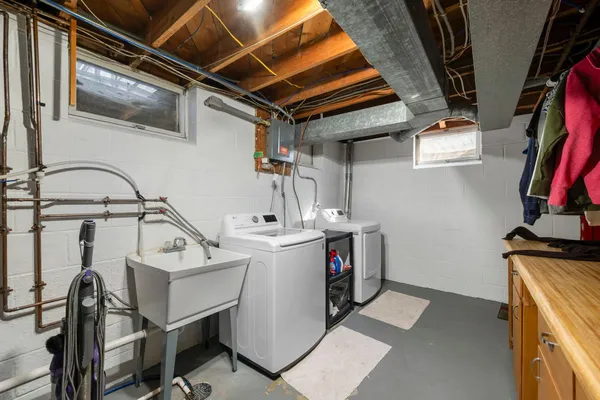 $350,000 | 616 2nd Avenue Northeast, Osseo, MN 55369