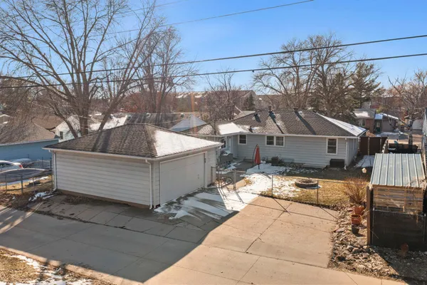 $350,000 | 616 2nd Avenue Northeast, Osseo, MN 55369