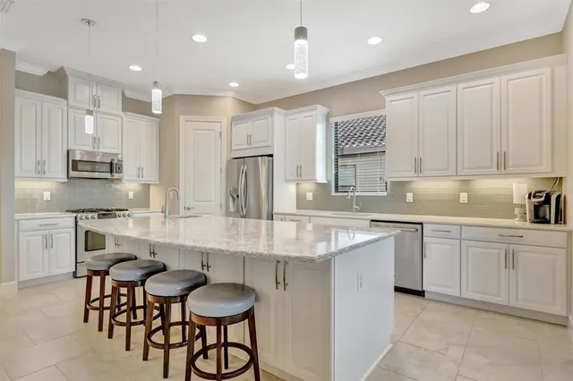 $749,900 | 10131 Craftsman Park Way, Palmetto, FL 34221