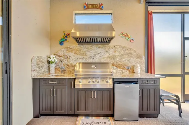 $749,900 | 10131 Craftsman Park Way, Palmetto, FL 34221