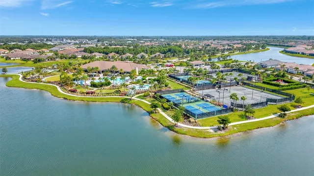 $749,900 | 10131 Craftsman Park Way, Palmetto, FL 34221