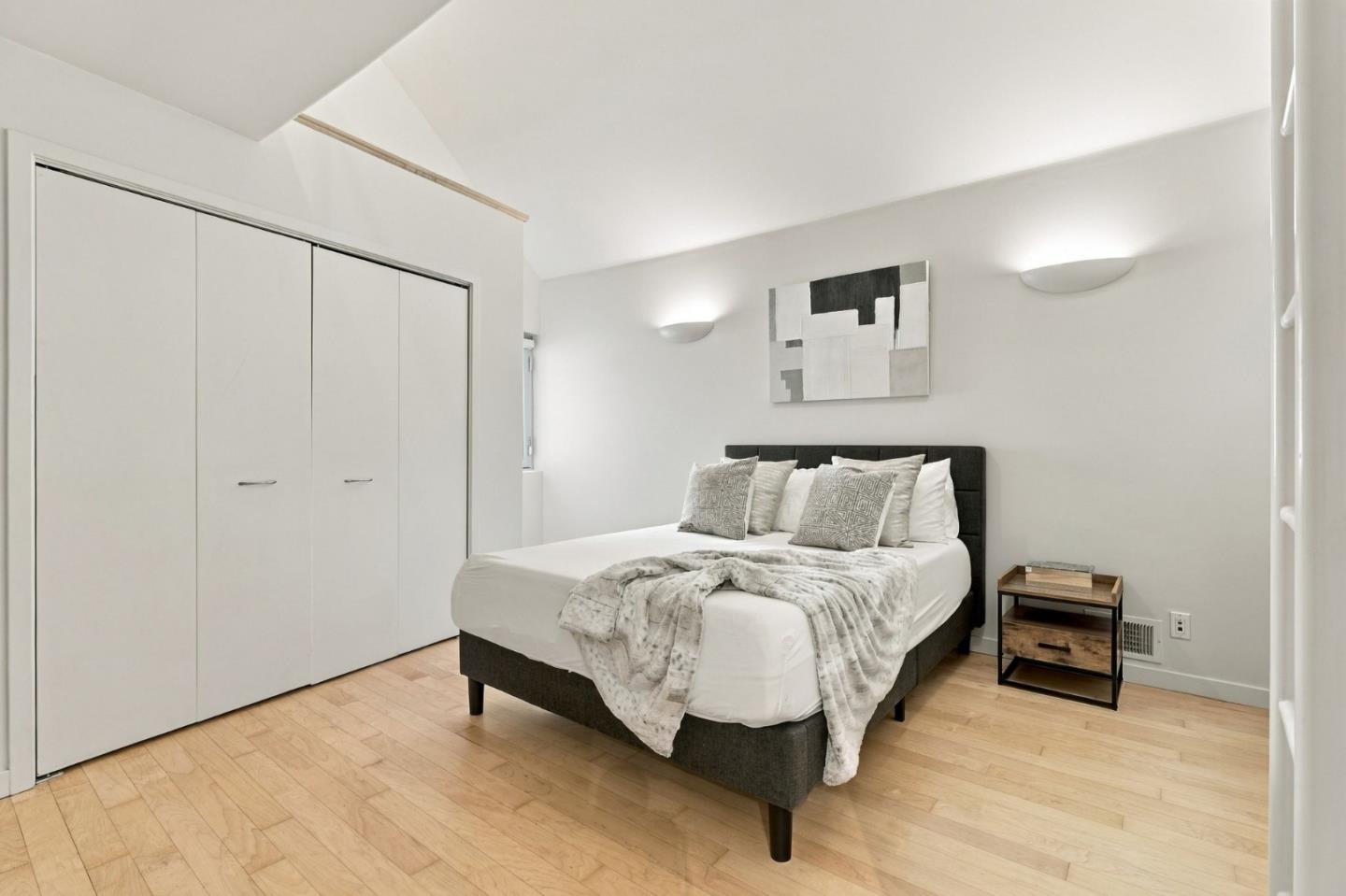 217 Mistletoe Road Los Gatos, CA 95032 - Photo 37 of 126 Gallery Image 37