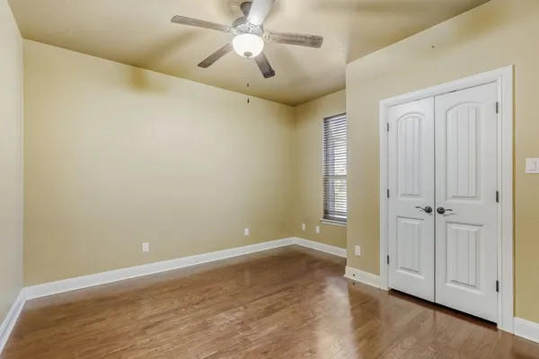 $400,000 | 329 Jake Drive, Jarrell, TX 76537