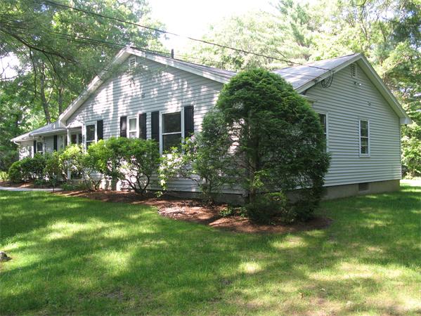 24 Gilmore Road Easton, MA 02356 - Photo 2 of 24 Gallery Image 2