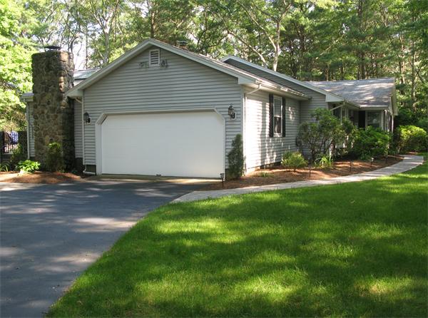 24 Gilmore Road Easton, MA 02356 - Photo 3 of 24 Gallery Image 3