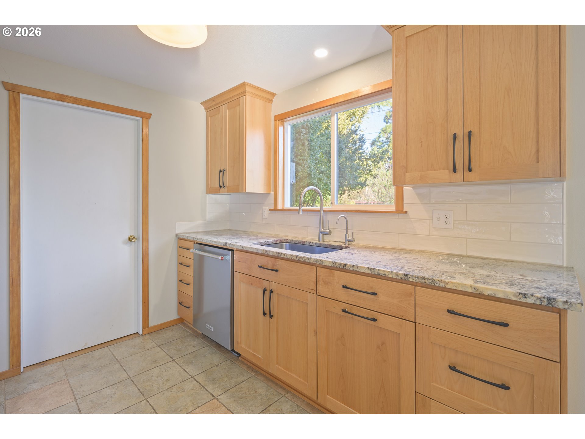 4315 High Street Eugene, OR 97405 - Photo 13 of 47