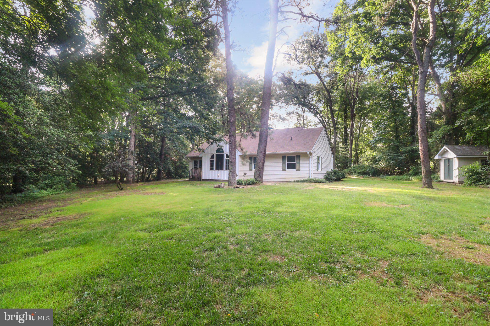 74 Cedar Road Pittsgrove, NJ 08318 - Photo 5 of 23 Charming home nestled in lush greenery.