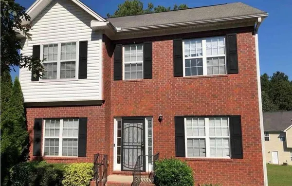 $2,100 | 1983 Sand Dollar Court Southwest, Atlanta, GA 30331
