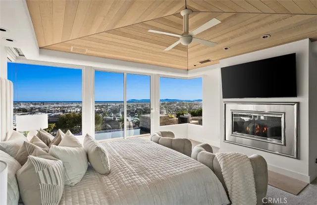 $13,475,000 | 1535 Dolphin Terrace, Corona del Mar, CA 92625