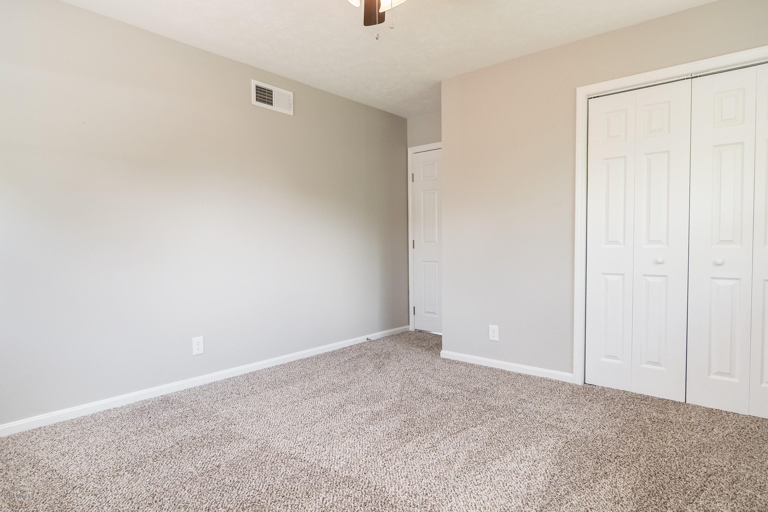 7912 Annella Way Louisville, KY 40219 - Photo 19 of 54 7912 annella way-16
