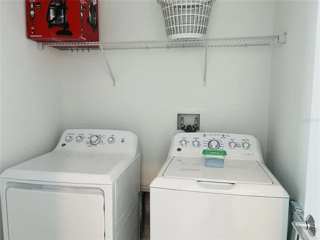 $369,990 | 1097 Splash Shot Place, Unit 1097, Davenport, FL 33896