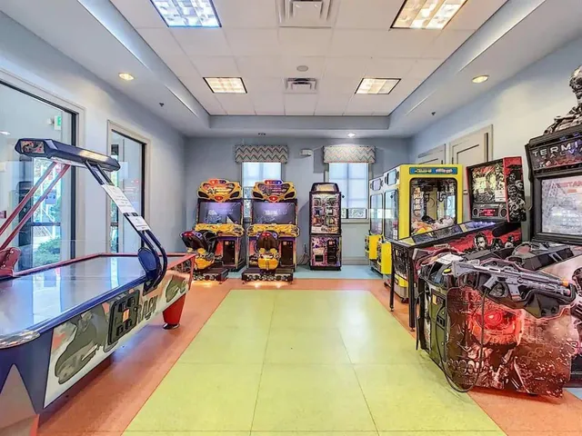 $369,990 | 1097 Splash Shot Place, Unit 1097, Davenport, FL 33896