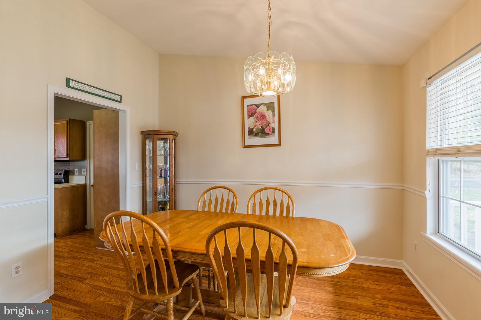 27 Ridge Road Stafford, VA 22556 - Photo 10 of 30 Spacious dining room