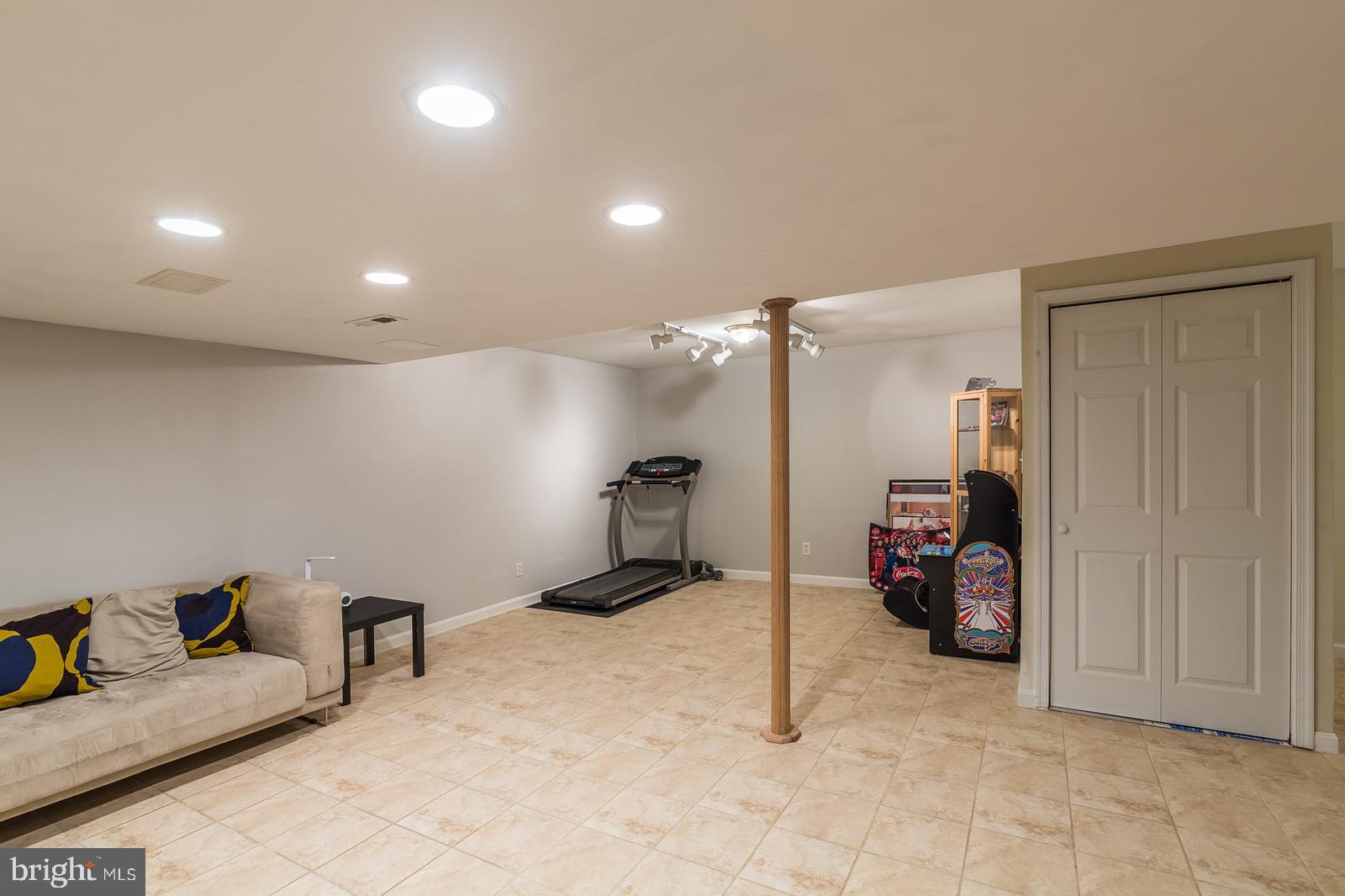 27 Ridge Road Stafford, VA 22556 - Photo 19 of 30 Game room in lower level