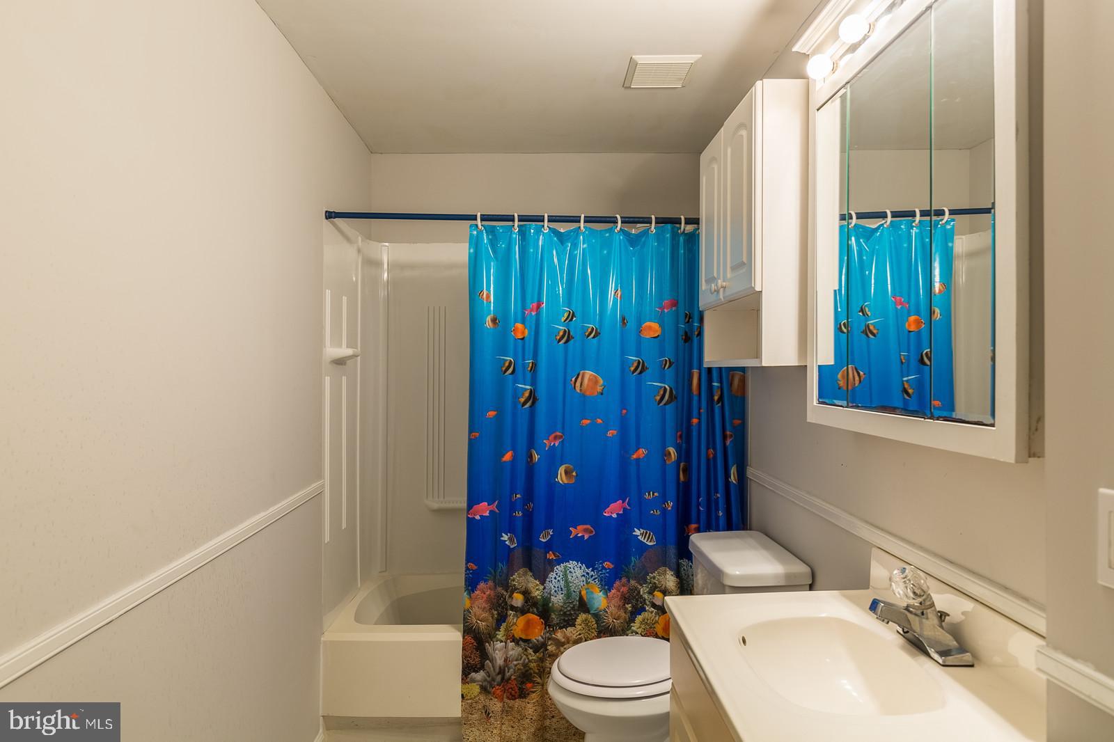 27 Ridge Road Stafford, VA 22556 - Photo 21 of 30 Lower level full bath