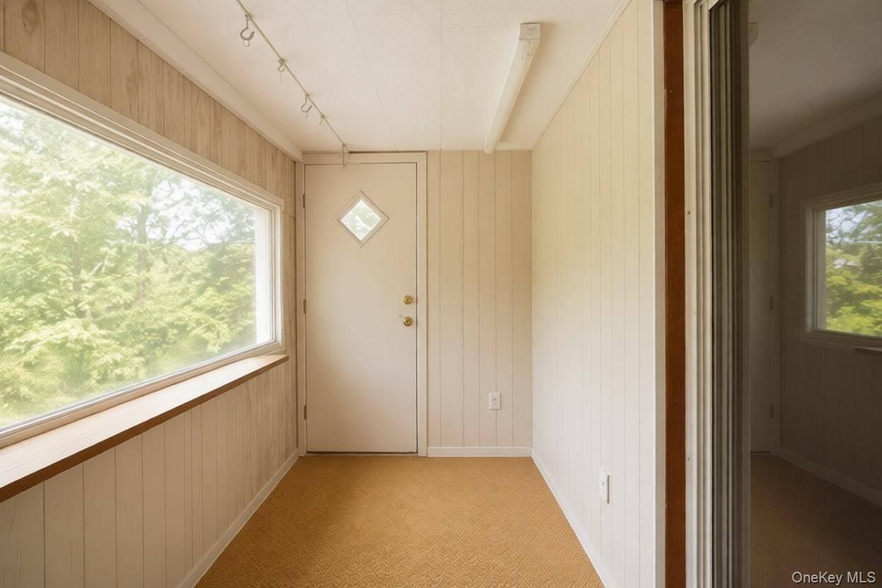 740 Wallkill Avenue Wallkill, NY 12589 - Photo 32 of 46 Gallery Image 32