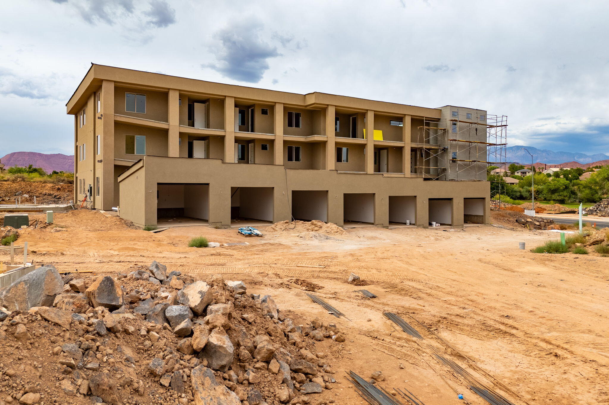 271 North Country Lane, Unit E60 St. George, UT 84770 - Photo 9 of 19 front