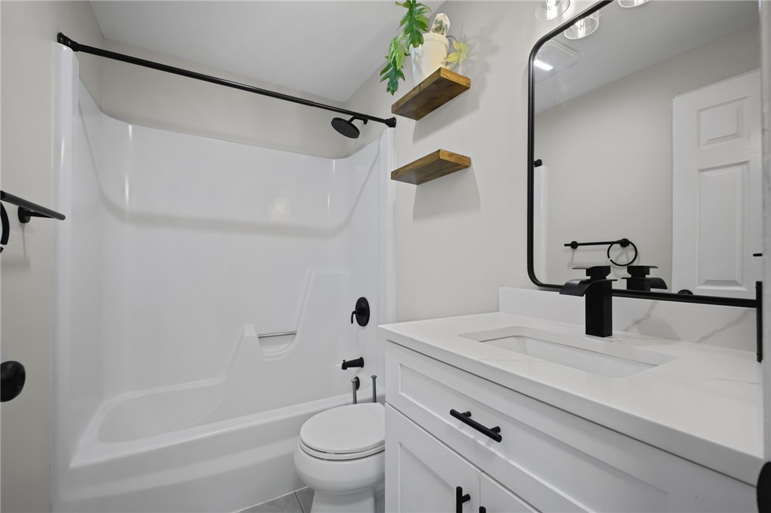 1653 Snake Hill Road Glocester, RI 02857 - Photo 17 of 43 Gallery Image 17