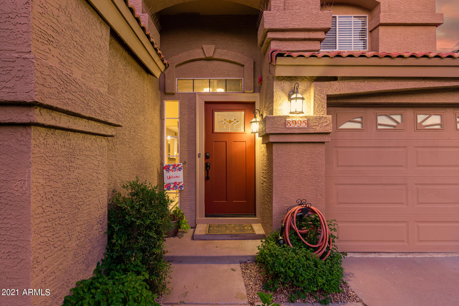 8995 East Gail Road Scottsdale, AZ 85260 - Photo 2 of 36 Imagine Coming Home