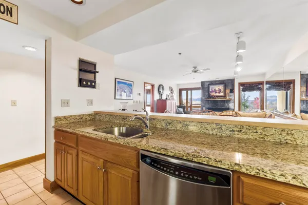 $699,000 | 778 Stratton Mountain Road, Unit 2302, Stratton, VT 05155