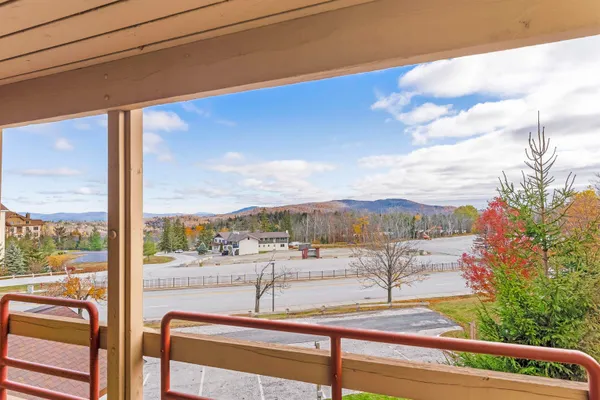 $699,000 | 778 Stratton Mountain Road, Unit 2302, Stratton, VT 05155