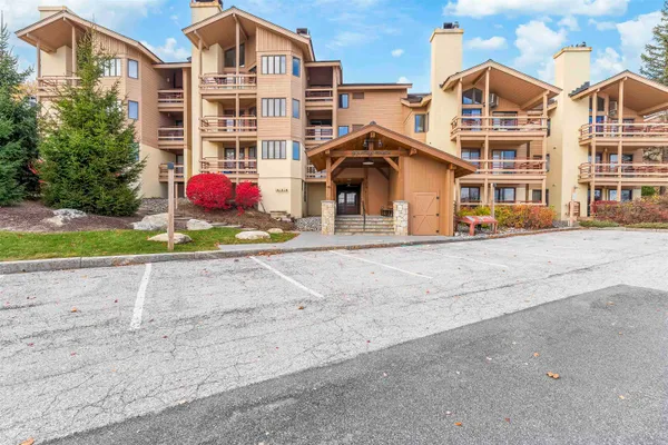 $699,000 | 778 Stratton Mountain Road, Unit 2302, Stratton, VT 05155