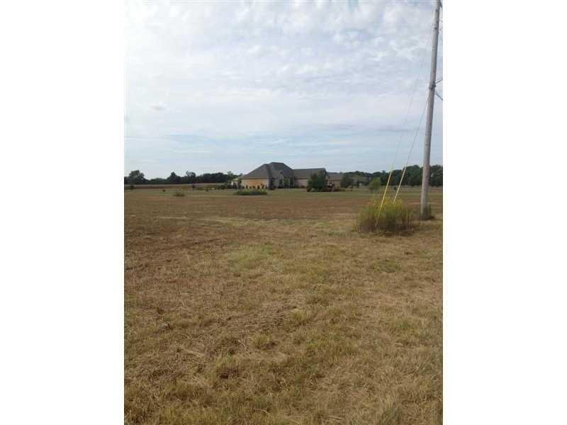 9200 South Mitthoeffer Road Indianapolis, IN 46259 - Photo 10 of 12 Gallery Image 10