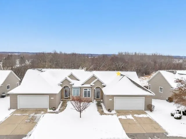 $429,900 | 1655 Remington Ridge Way, De Pere, WI 54115