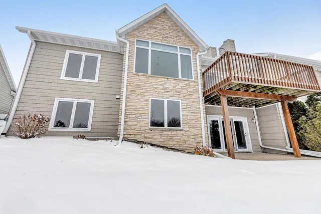 $429,900 | 1655 Remington Ridge Way, De Pere, WI 54115