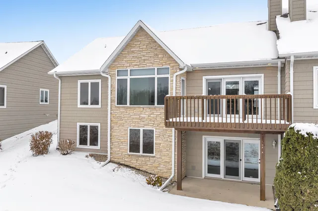 $429,900 | 1655 Remington Ridge Way, De Pere, WI 54115
