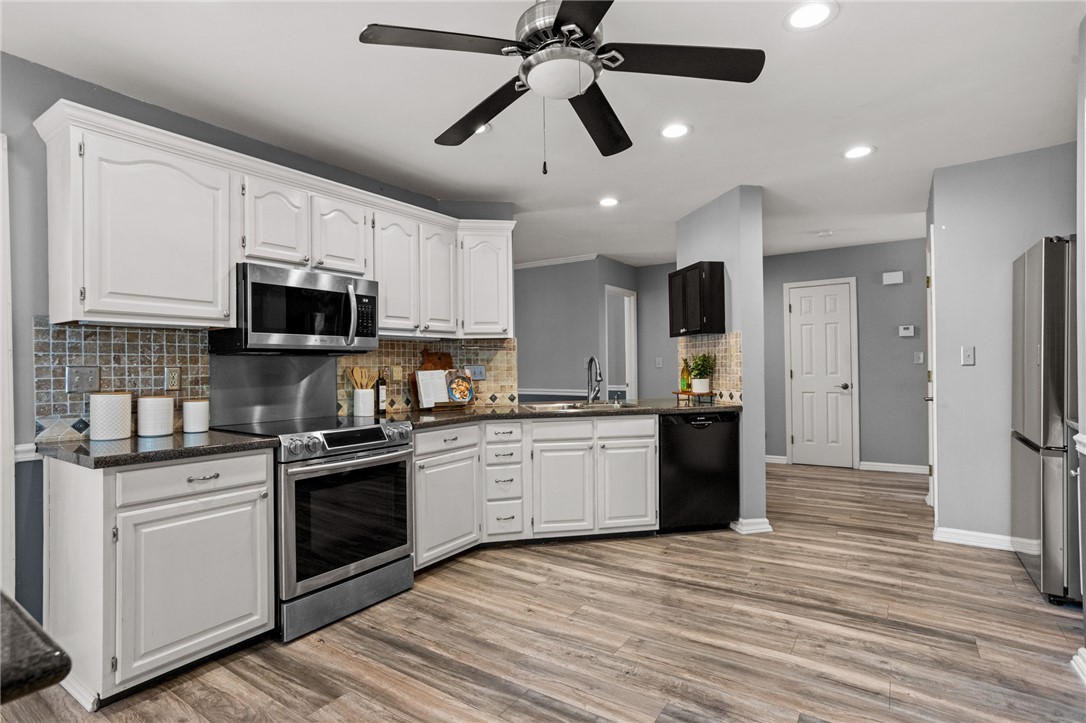 7 Murray Mill Court Mauldin, SC 29662 - Photo 9 of 49