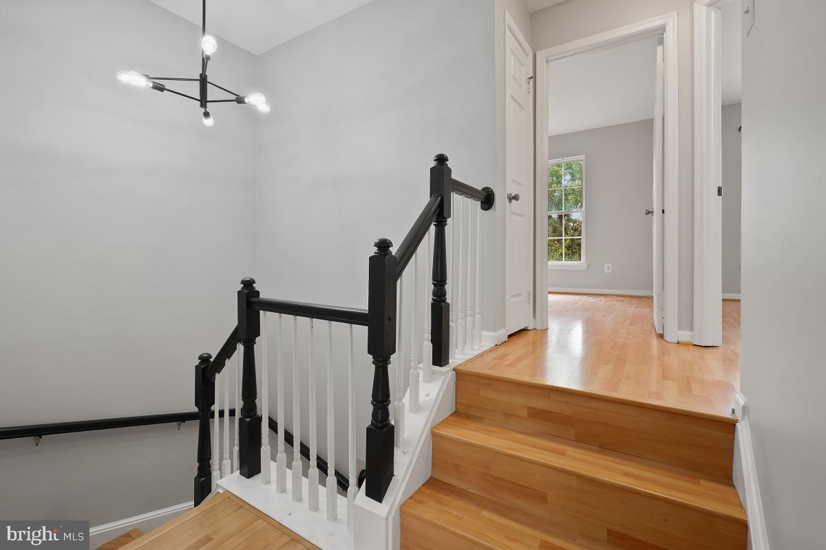 46734 Graham Cove Square Sterling, VA 20165 - Photo 16 of 31