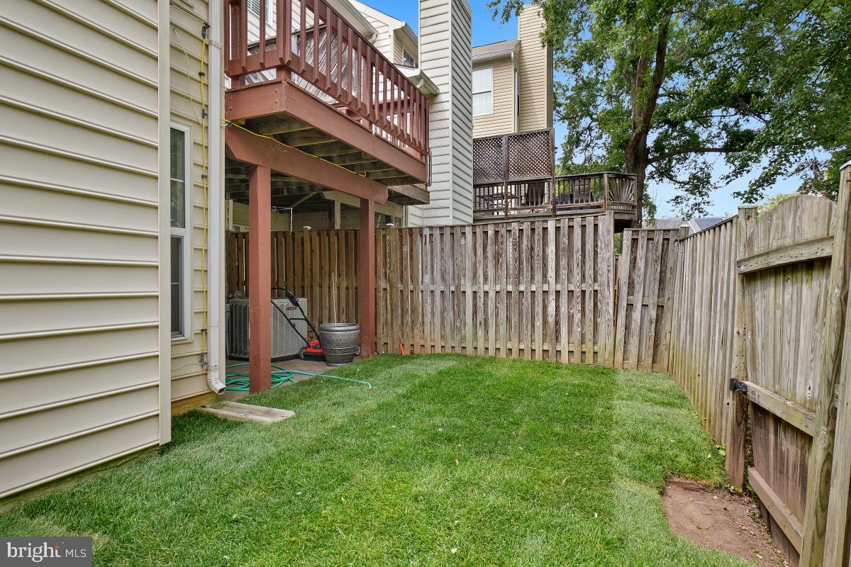 46734 Graham Cove Square Sterling, VA 20165 - Photo 30 of 31