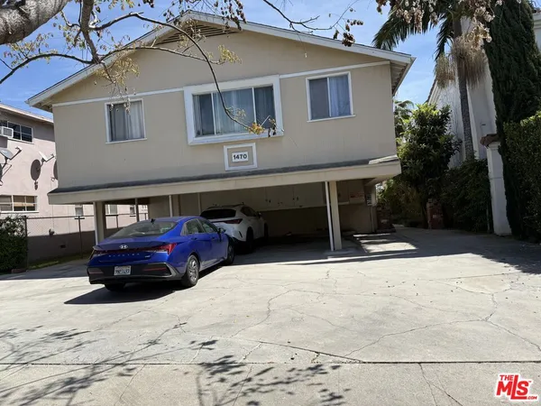 $2,650 | 1470 South Sherbourne Drive, Unit 1, Los Angeles, CA 90035
