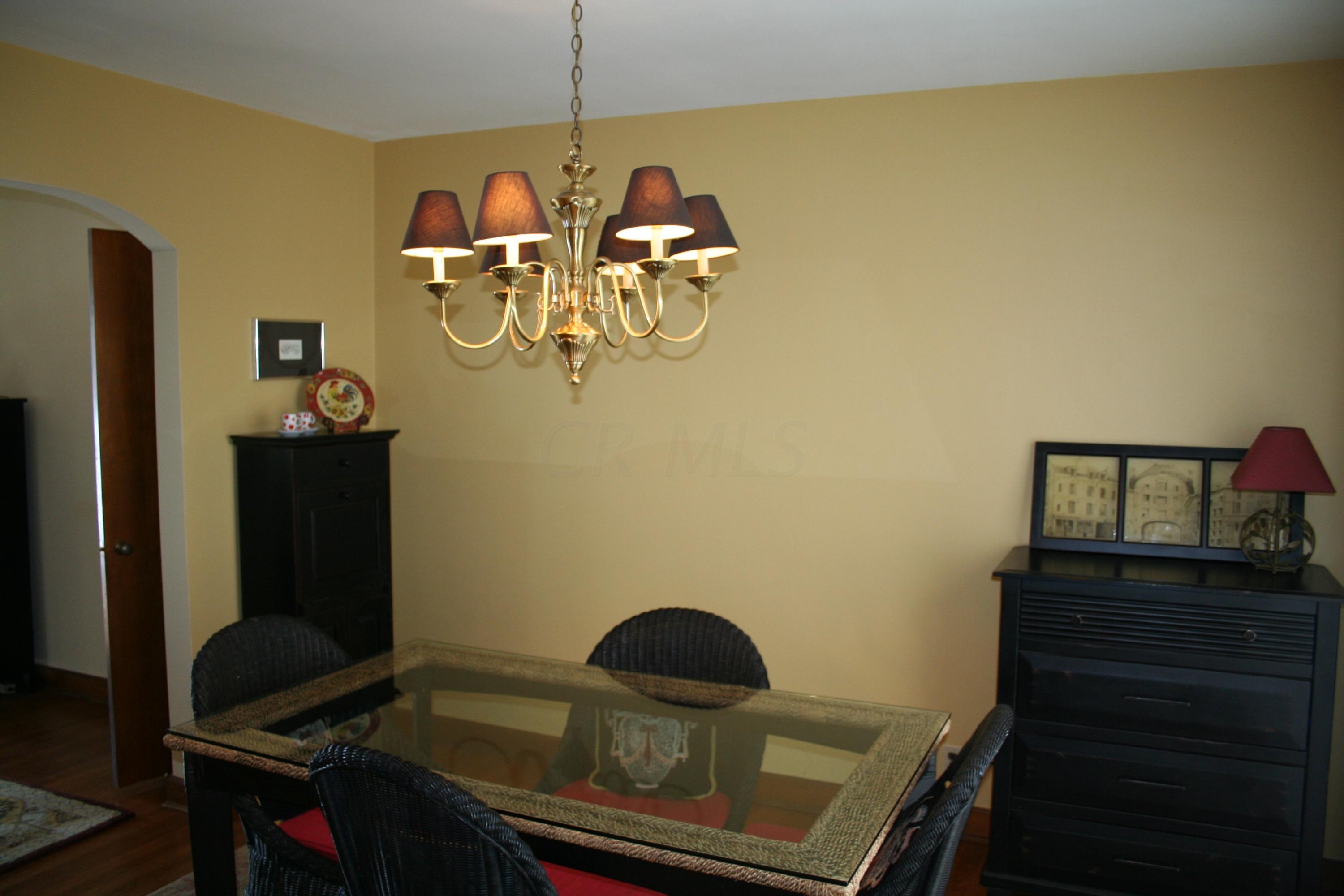 406 Fallis Road Columbus, OH 43214 - Photo 5 of 30 Gallery Image 5