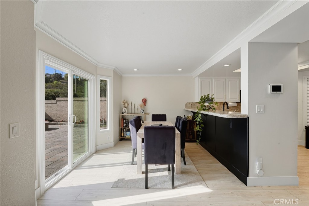 6070 East Summit Court Anaheim Hills, CA 92807 - Photo 21 of 60