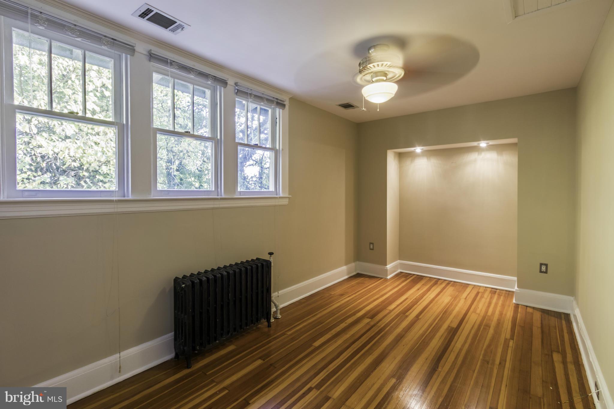 51 Overbrook Road Catonsville, MD 21228 - Photo 17 of 30 Third Bedroom
