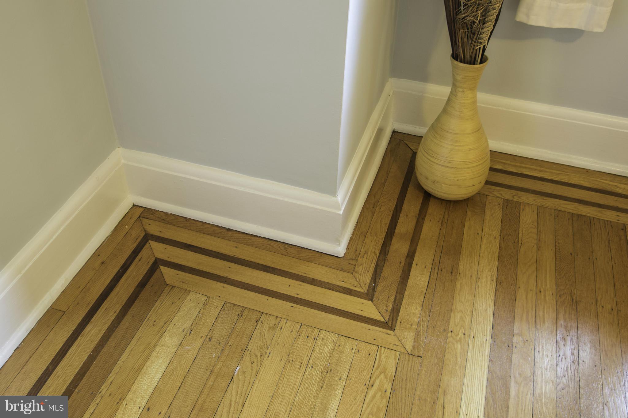 51 Overbrook Road Catonsville, MD 21228 - Photo 22 of 30 Ornate Hardwood Floors