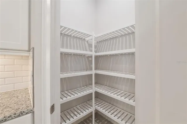 $660,000 | 11890 Southwest 33 Lane, Gainesville, FL 32608