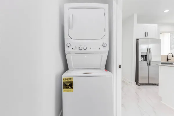 $1,875 | 5912 Mayle Street, Unit B, Houston, TX 77016